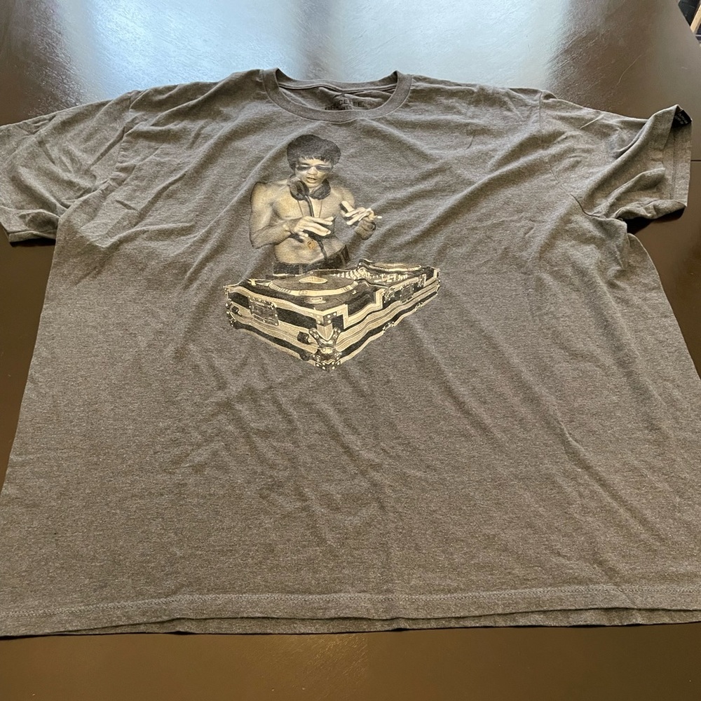 Men’s Bruce Lee DJ T-shirt, color: gray, Size: 3XL